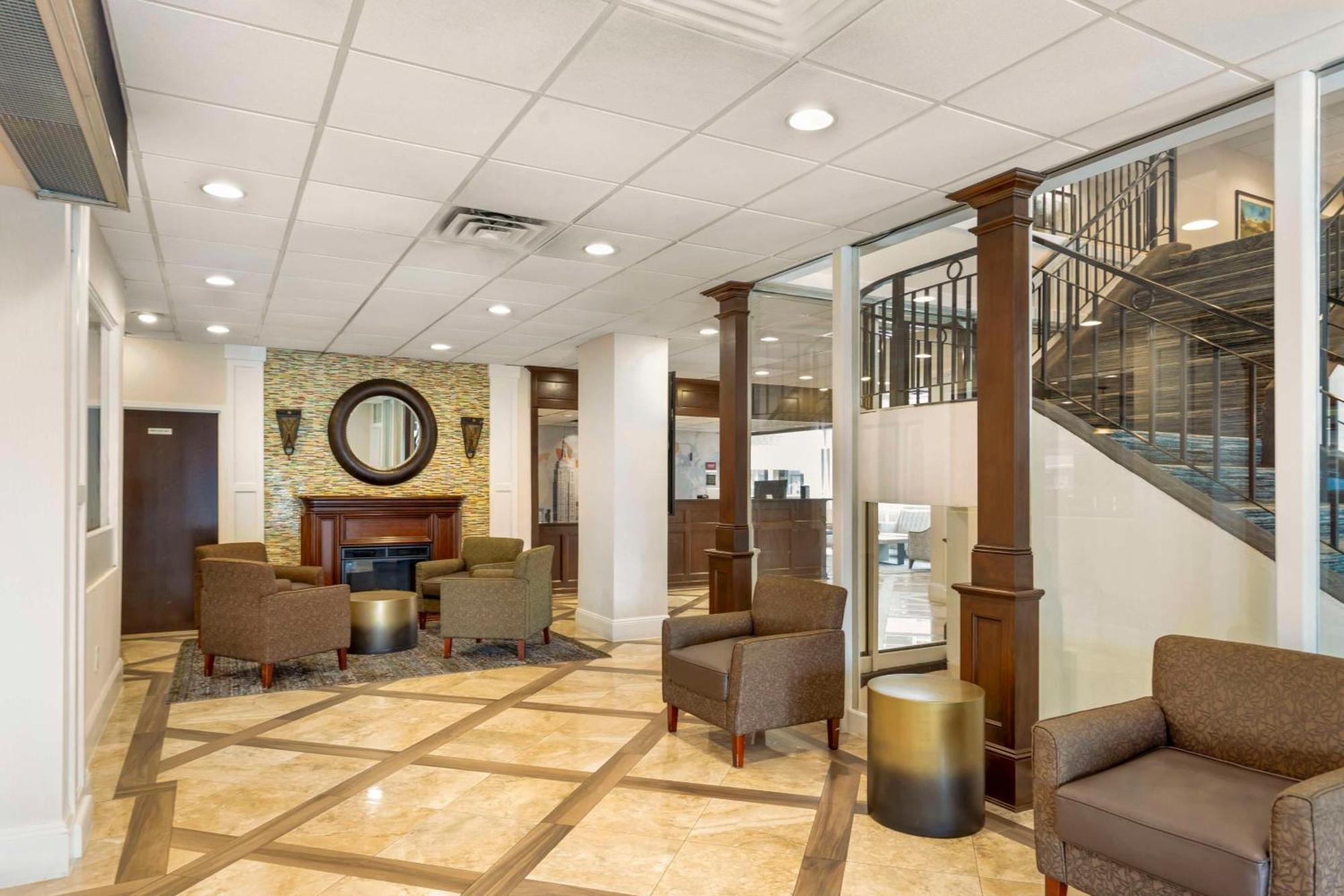 Best Western Mill River Manor Роквил Сентър Екстериор снимка